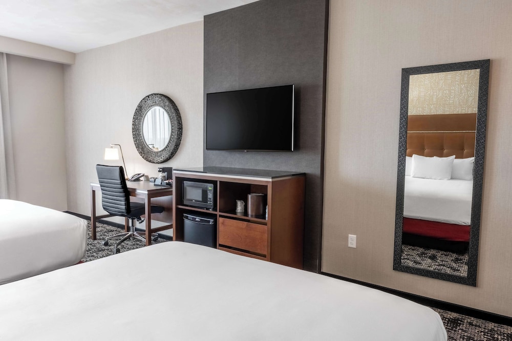 Drury Plaza Hotel College Station 47/50