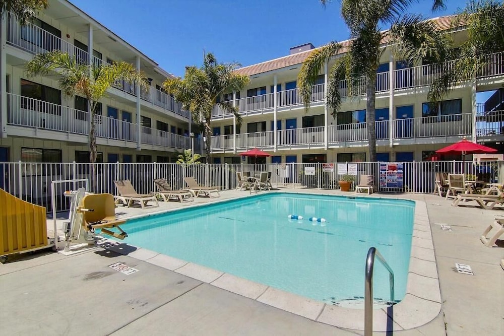 Motel6 Carpinteria, CA - Santa Barbara - North 3/59