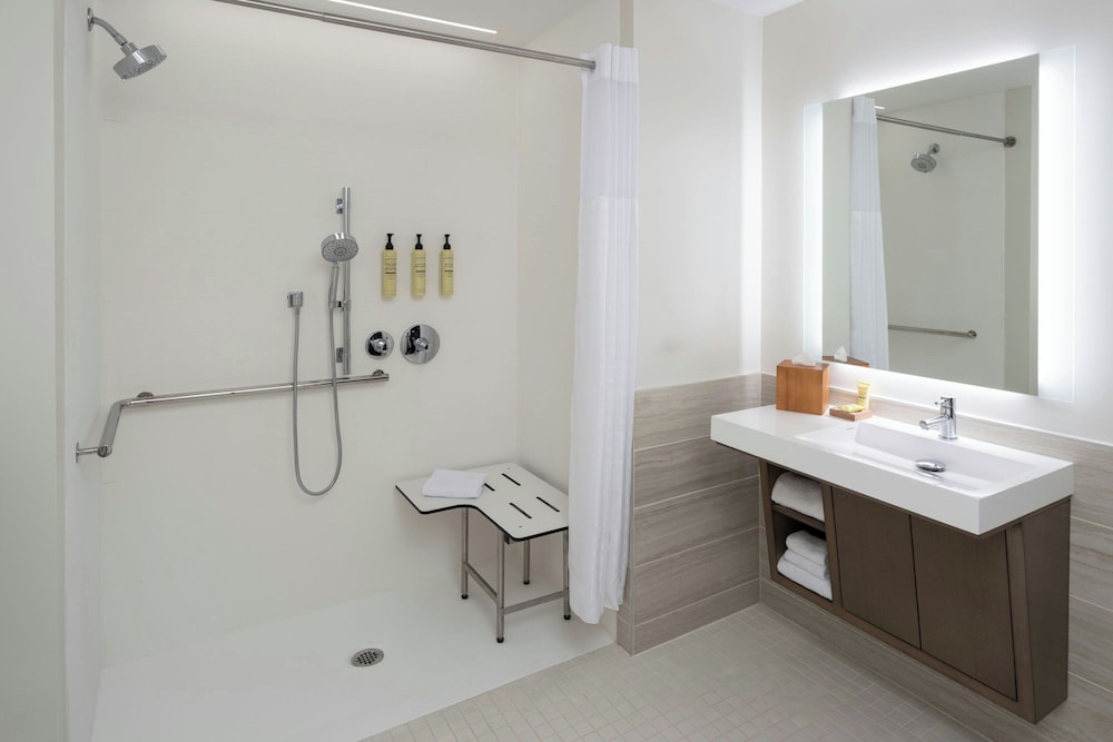 Element by Marriott San Diego Mission Valley 49/50