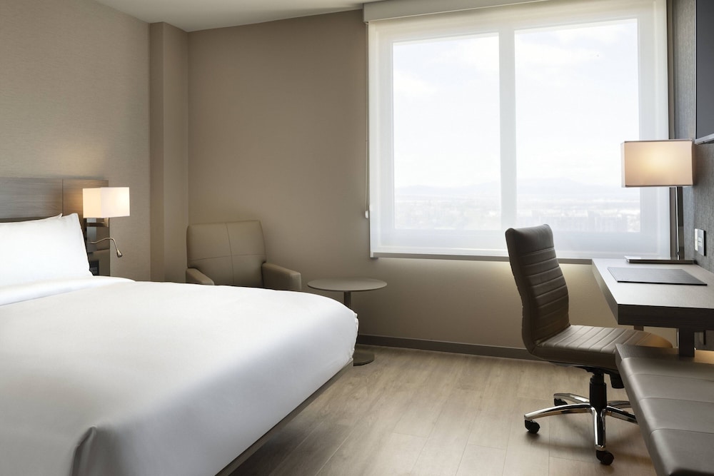 AC Hotel by Marriott Oakland Downtown 11/41