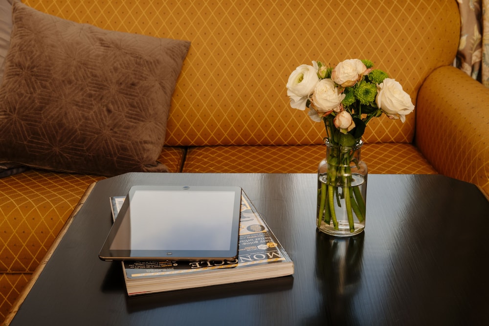 Small Luxury Hotel Ambassador Zurich 18/48