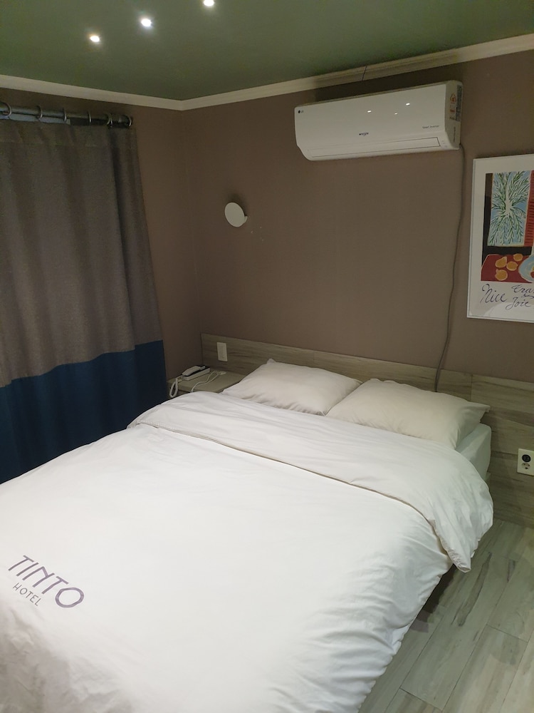 Tinto Hotel 16/38