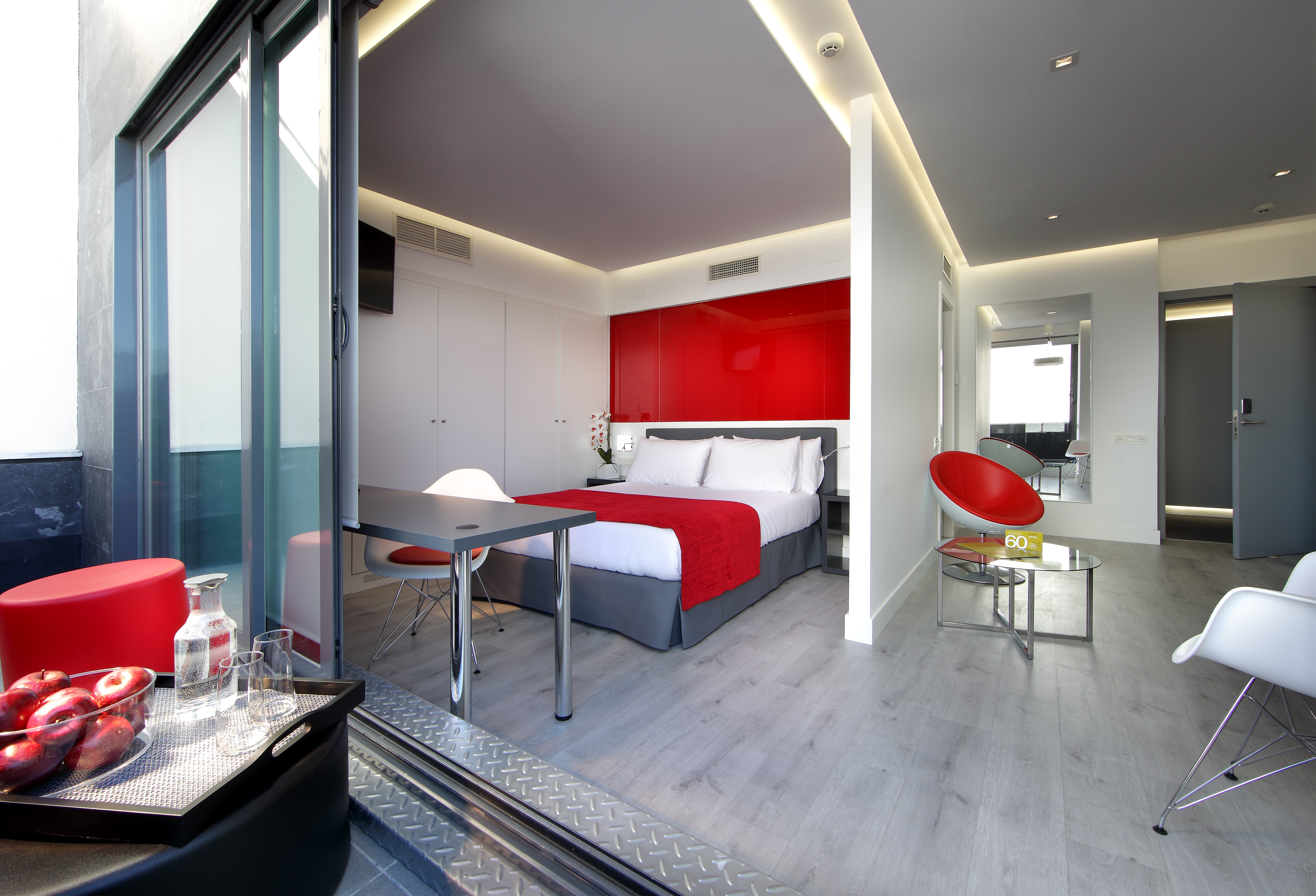 Eurostars Central 24/61