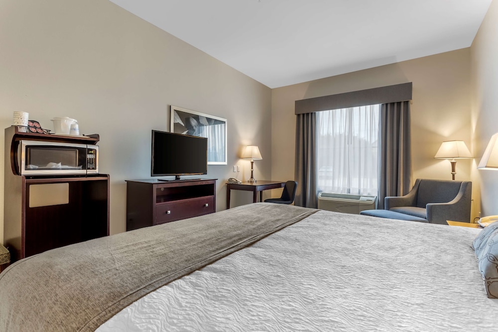 Best Western Sugarland Inn 17/35