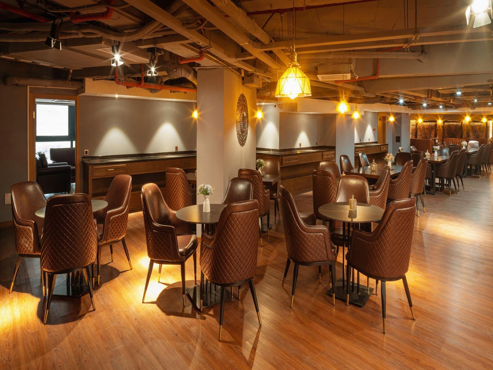 James Joyce Coffetel Hotel (Guangzhou Beijing Road Metro Station Pedestrian Street) 49/58