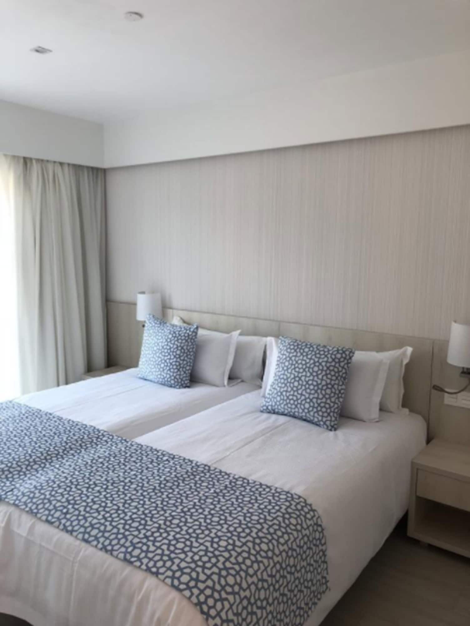 Suite, Garden View