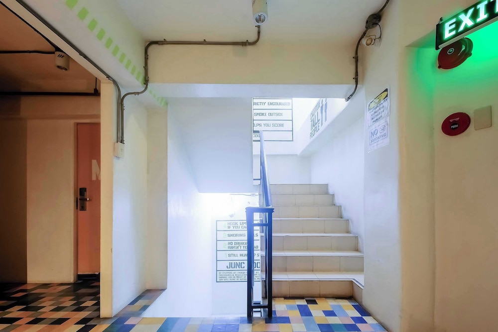Junction Hostels 29/50
