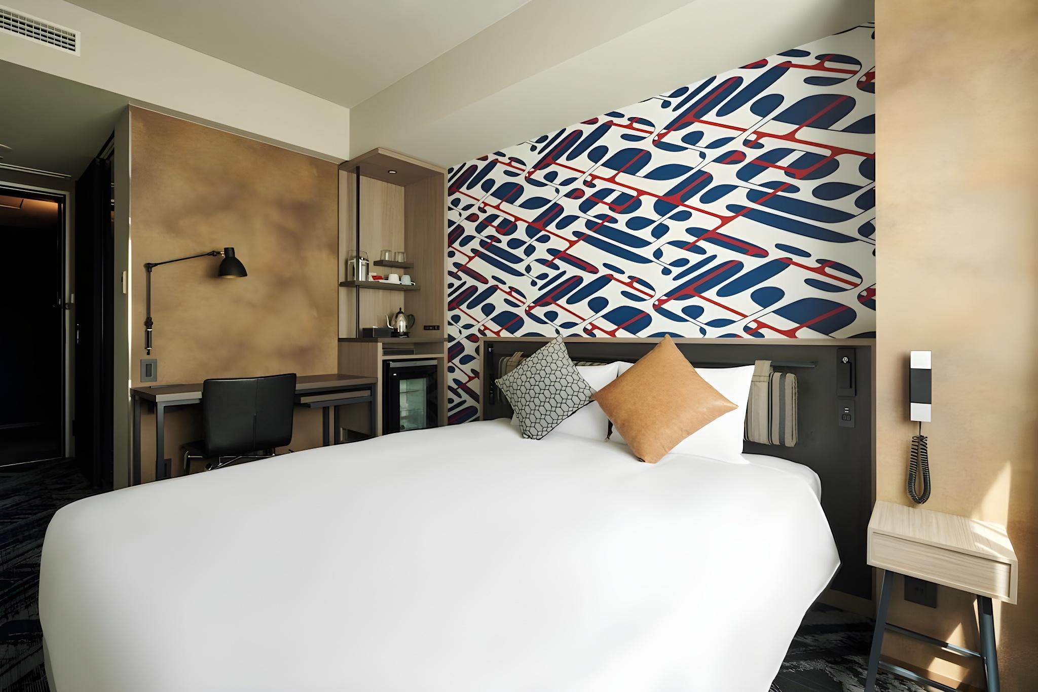 Semi Room, Queen Bed