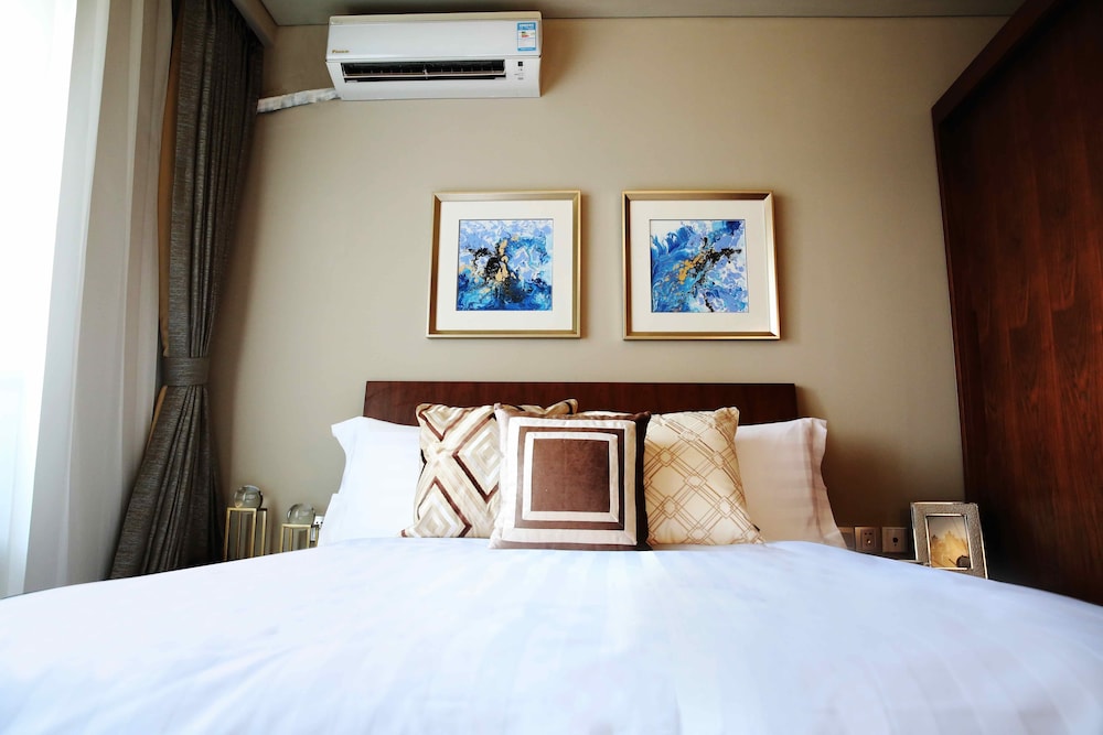 Green Court Place Jin Qiao Middle Ring Shanghai 14/50