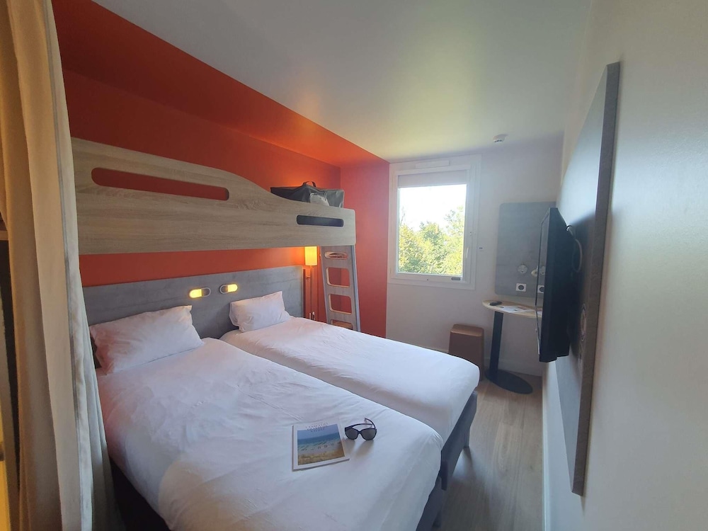 IBIS BUDGET COUTANCES 20/65