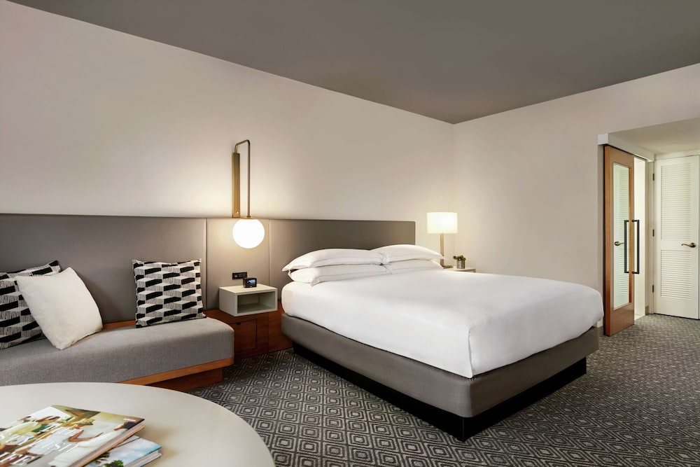 Hilton Scottsdale Resort & Villas 16/77