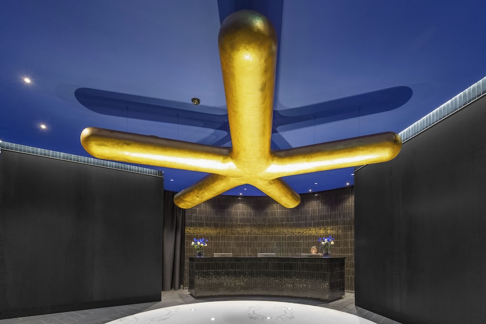 lobby