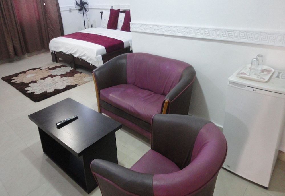 Labod Hotel 12/20