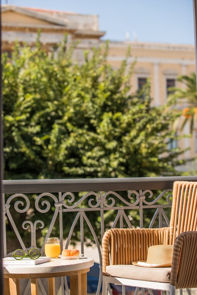 Syros Soul Suites 36/49