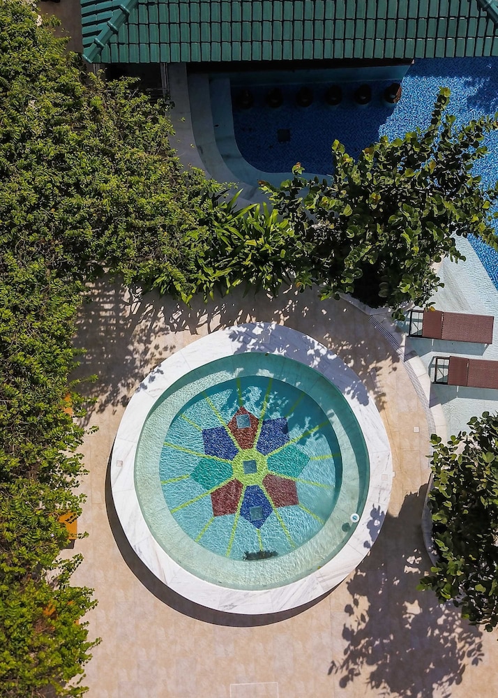 Vogal Luxury Beach Hotel & Spa 39/48