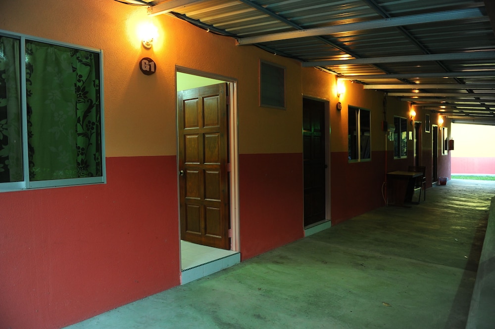 Countryview Recreation Park & Resort 15/50