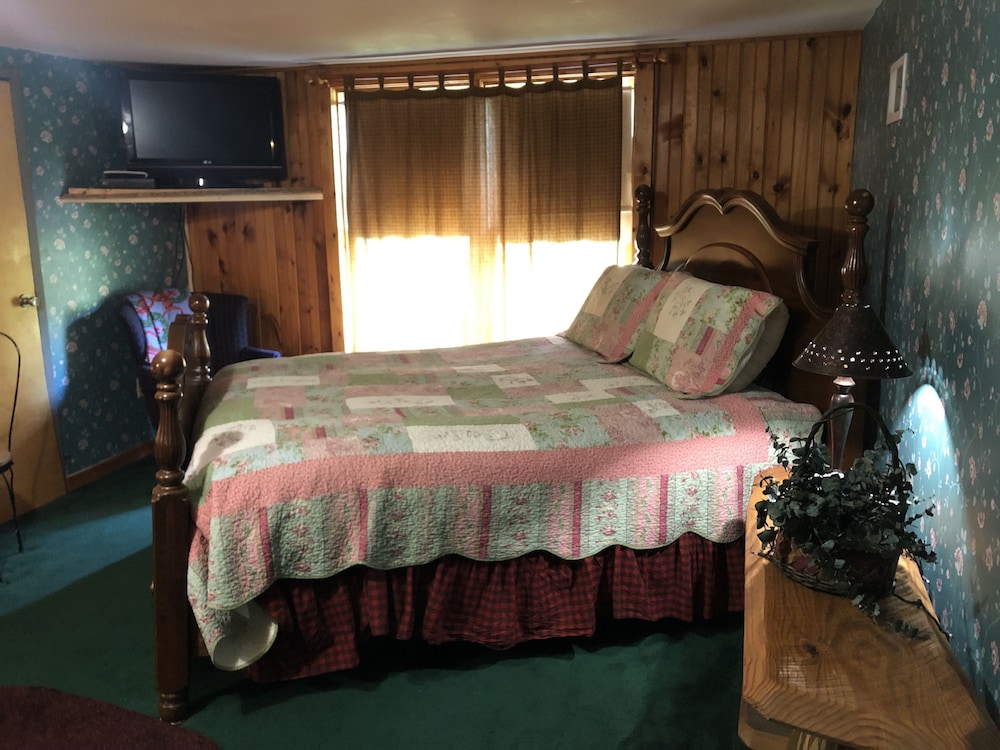 司莫基家庭旅馆(Evergreen Cottage Inn & Cabins) 图片4