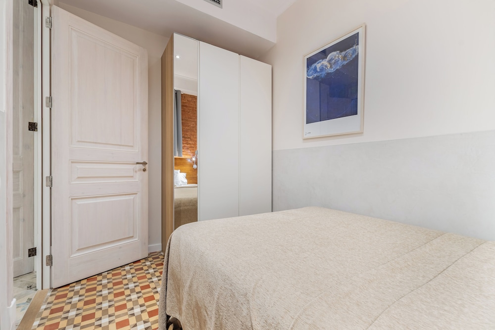 Fuster Apartments 13/50