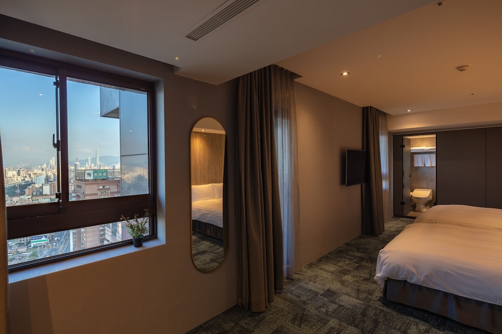 Deluxe, Family, 2 Double Beds, Taipei 101 View