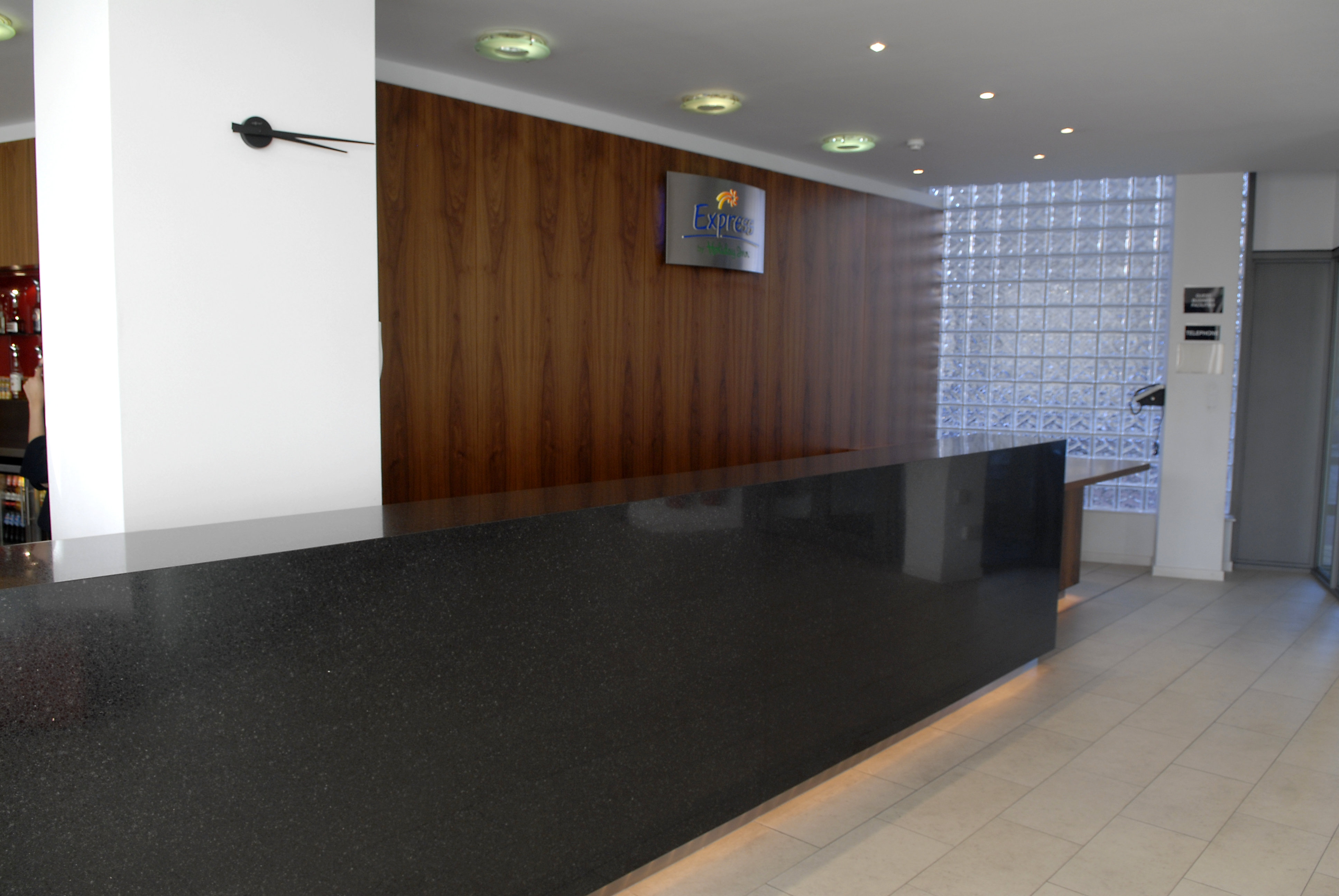 Holiday Inn Express London - City by IHG 12/35