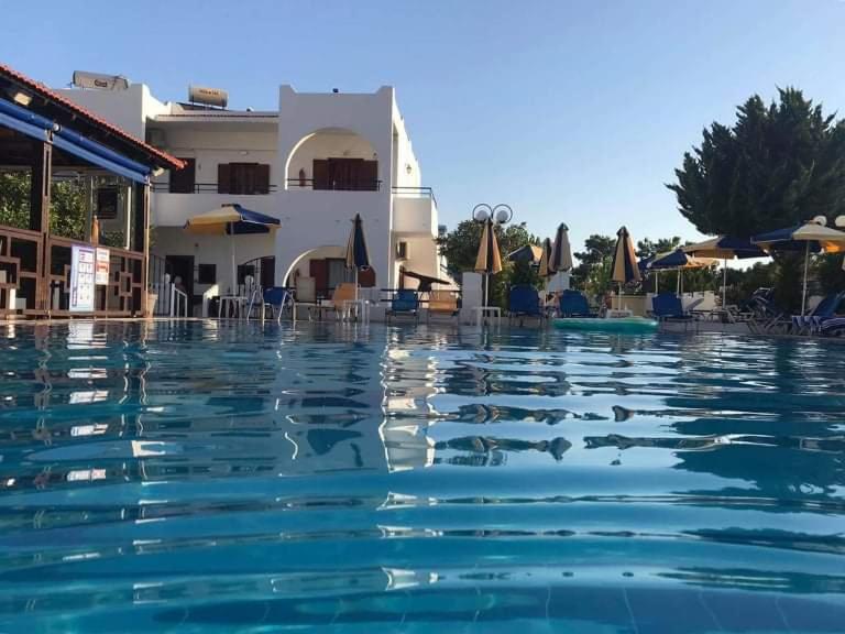 Chrysanthi Studios Apartments Pefkos 26/28