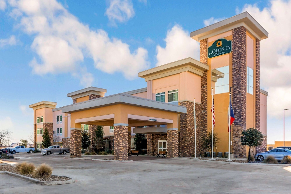 La Quinta Inn & Suites by Wyndham Monahans 3/37