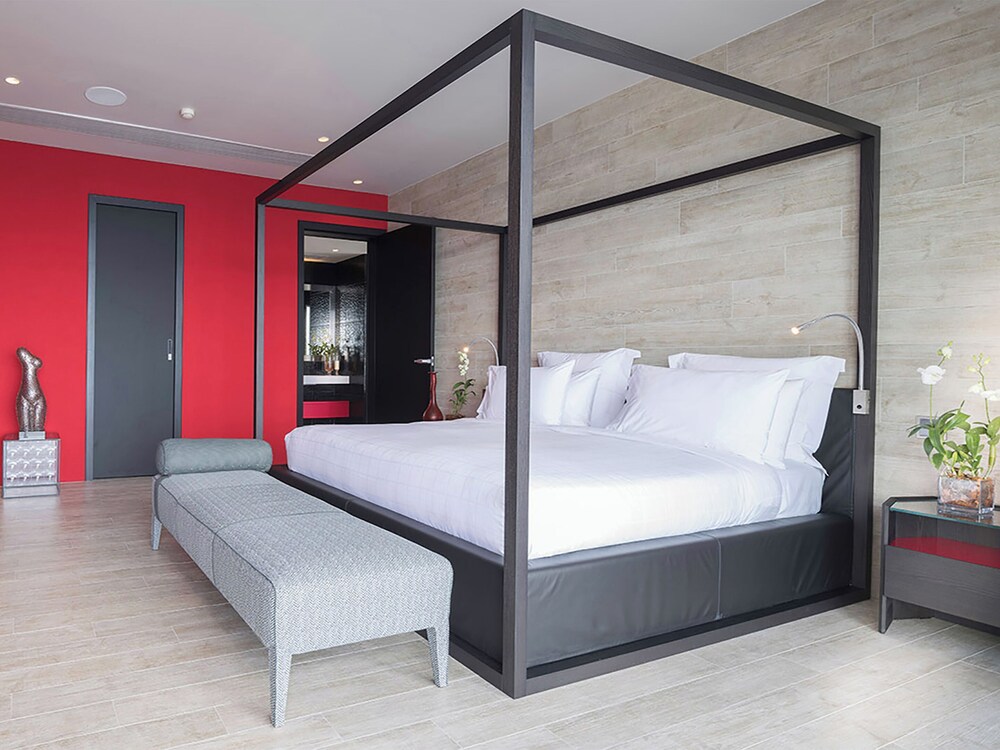 Malaiwana Residences-An Elite Haven 25/60