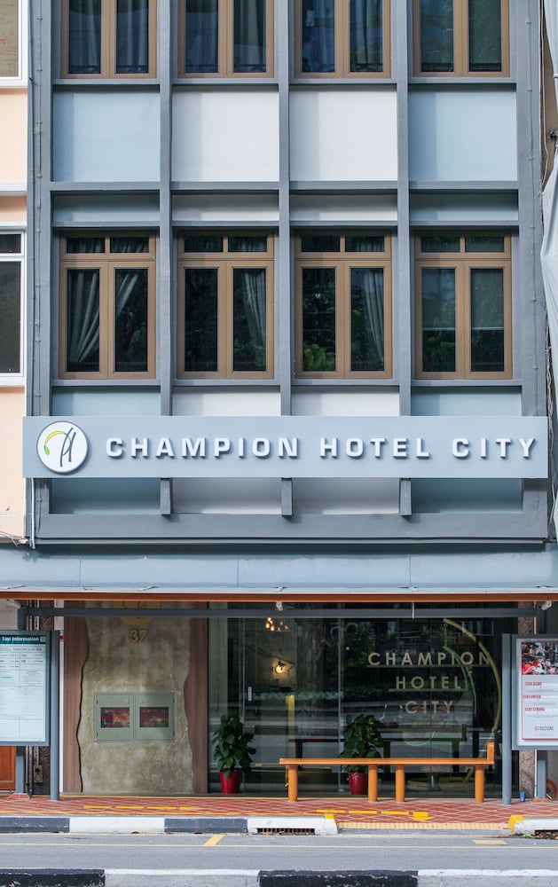 CHAMPION HOTEL CITY 2/50