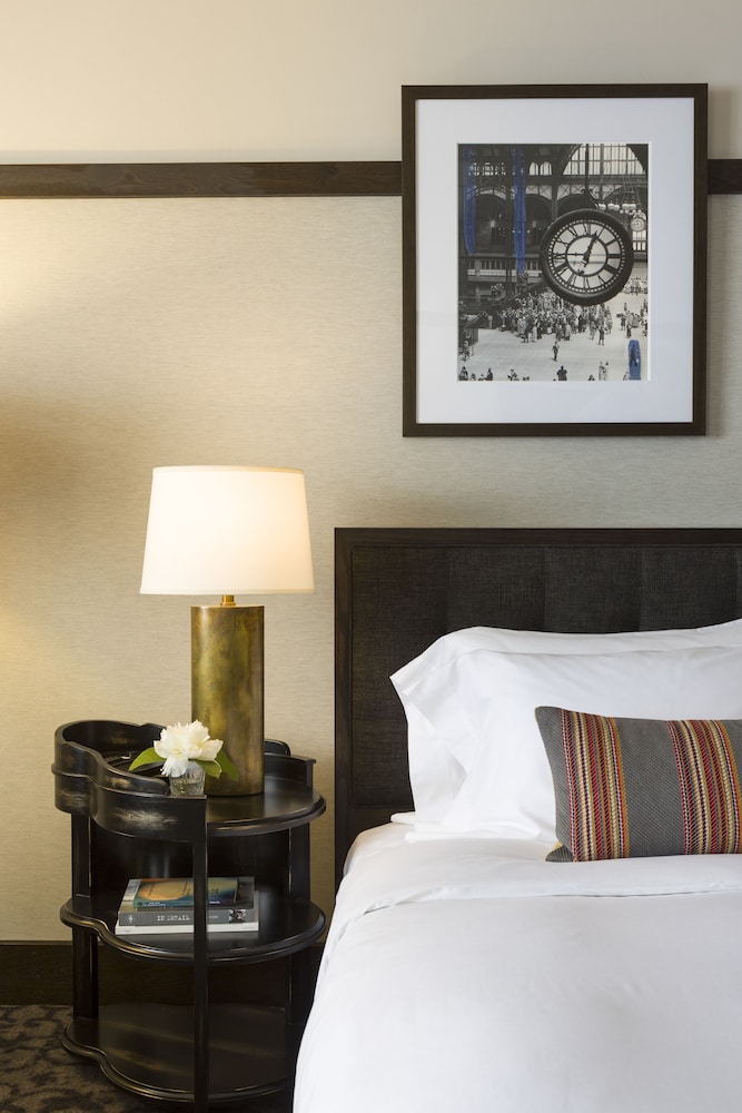 Kimpton Journeyman Hotel 14/80