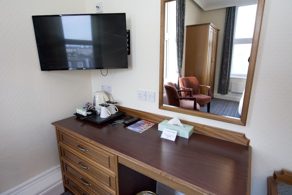 Tlh Victoria Hotel 50/50