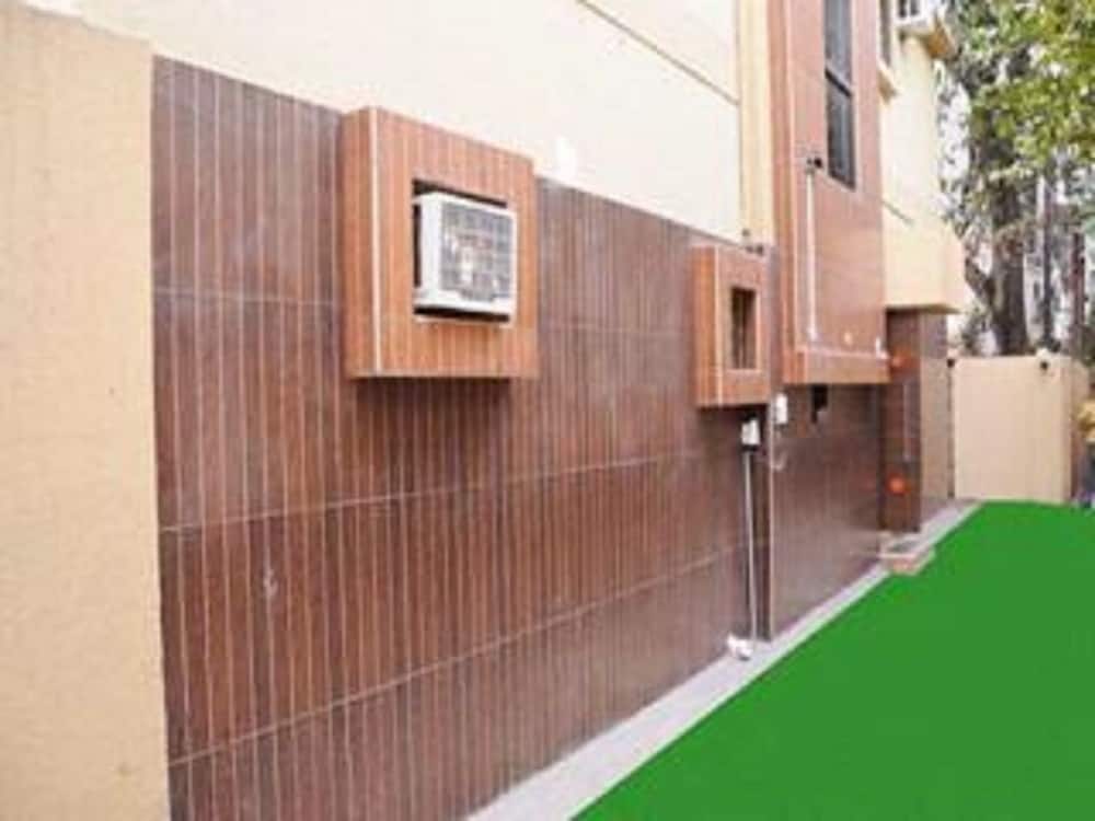 Zo Rooms Ballygunge Hazara Road 11/68