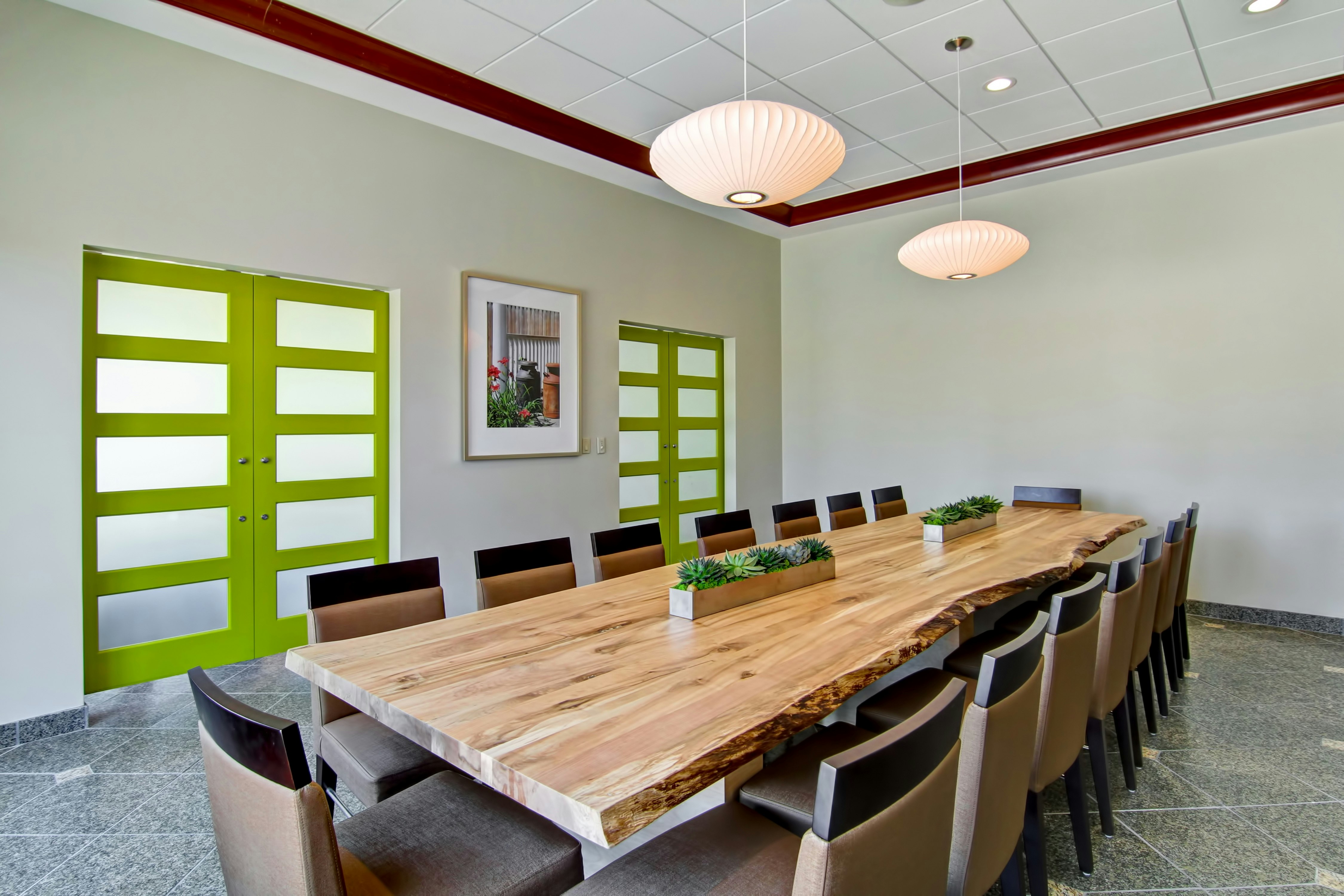 Hilton Garden Inn Ottawa Airport 62/86