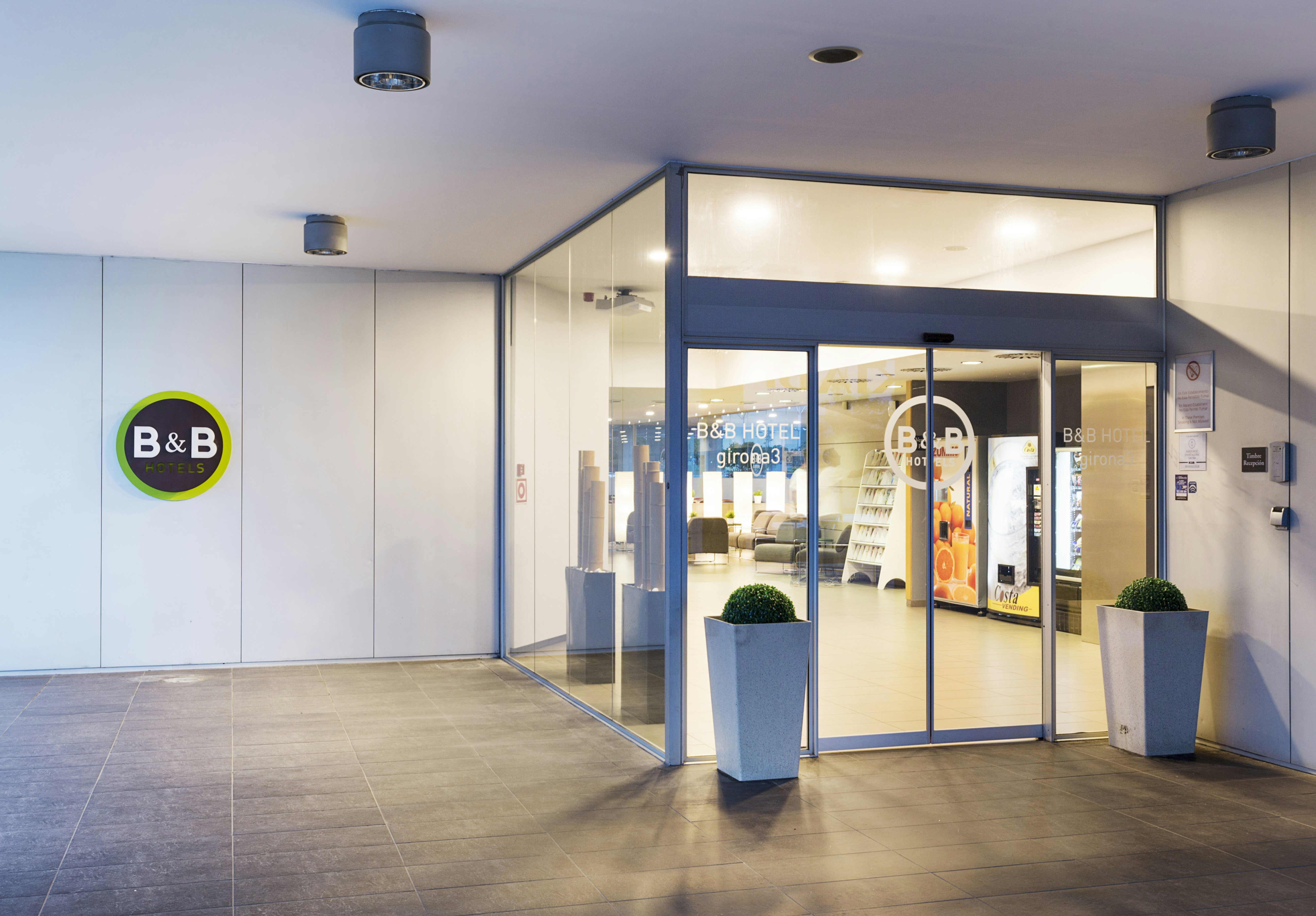 B&B HOTEL Girona 3 17/18