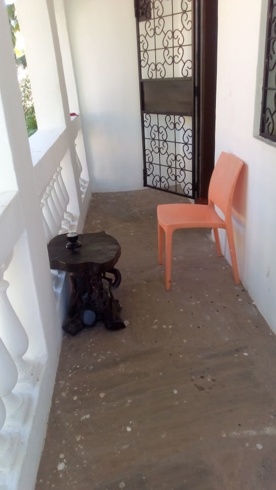 Akogo House 22/29