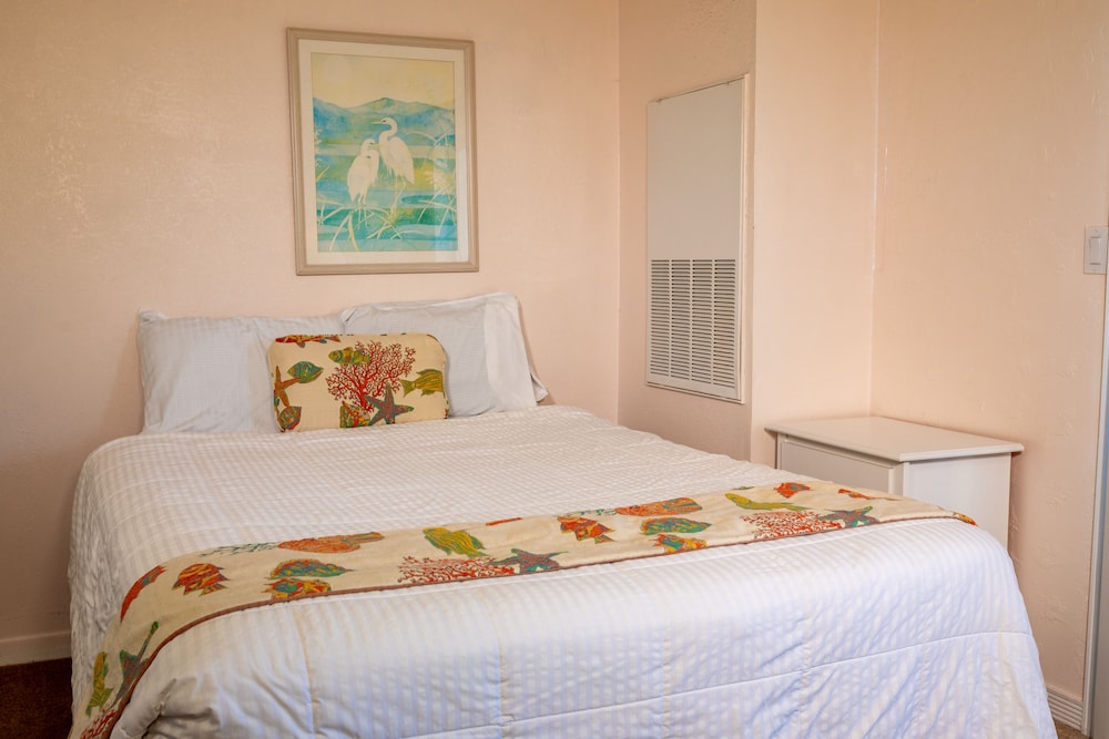 Grand Shores West 13/72