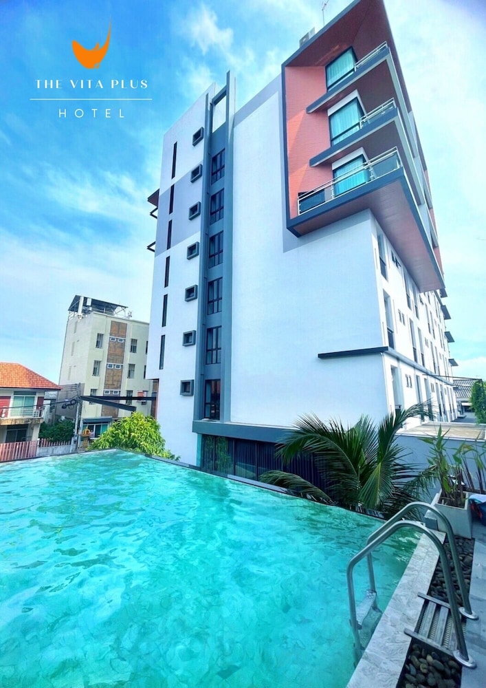 The Vita Plus Hotel 38/43