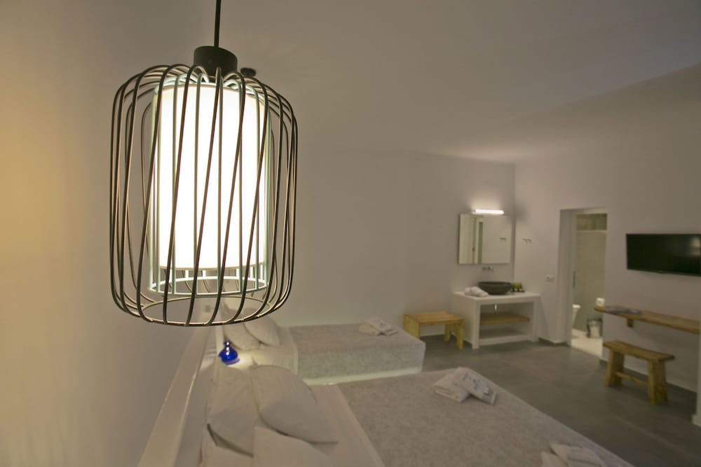 Anna Maria Mykonos Hotel 33/66