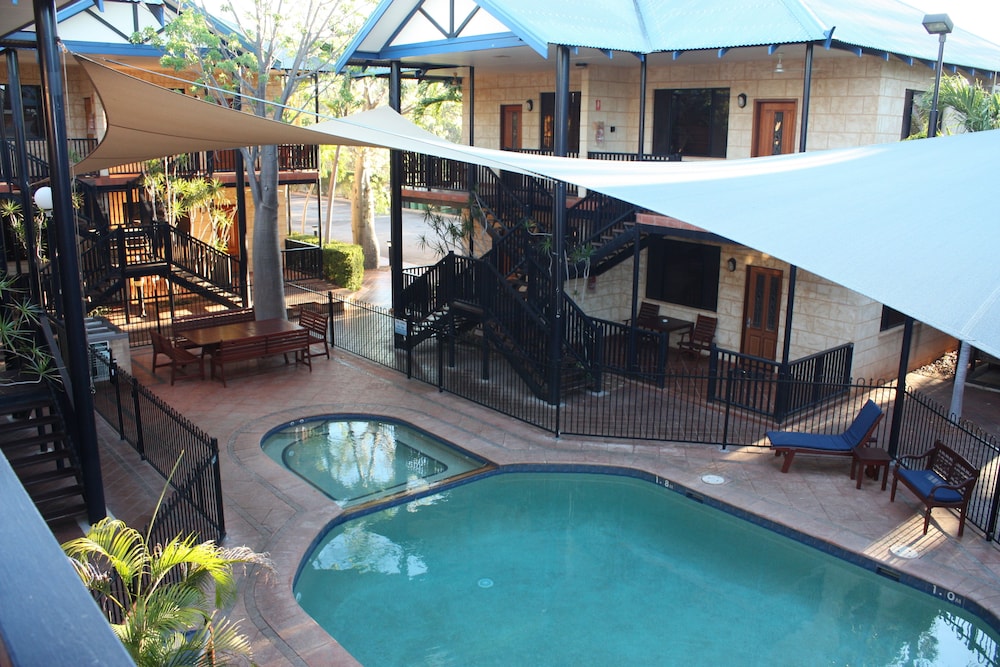 Blue Seas Resort 71/74