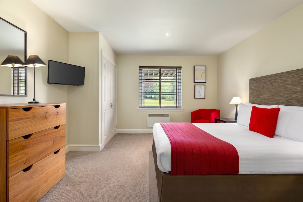 Duchally Hotel and Country Estate 7/50