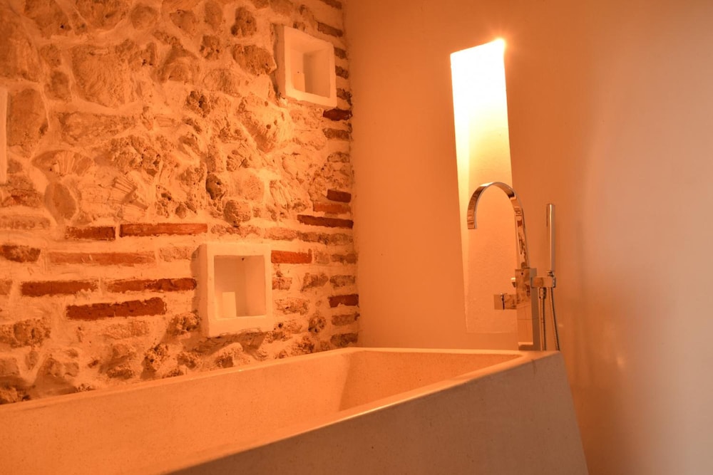 Aguamarina Hotel Boutique 24/50