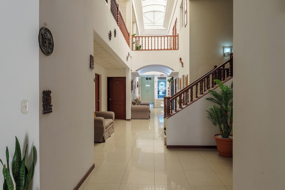 Hotel Windsor Plaza 13/48