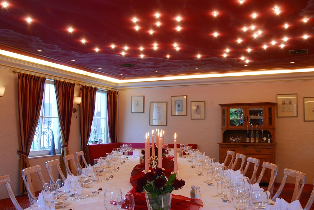 Ringhotel Goldener Knopf 27/48