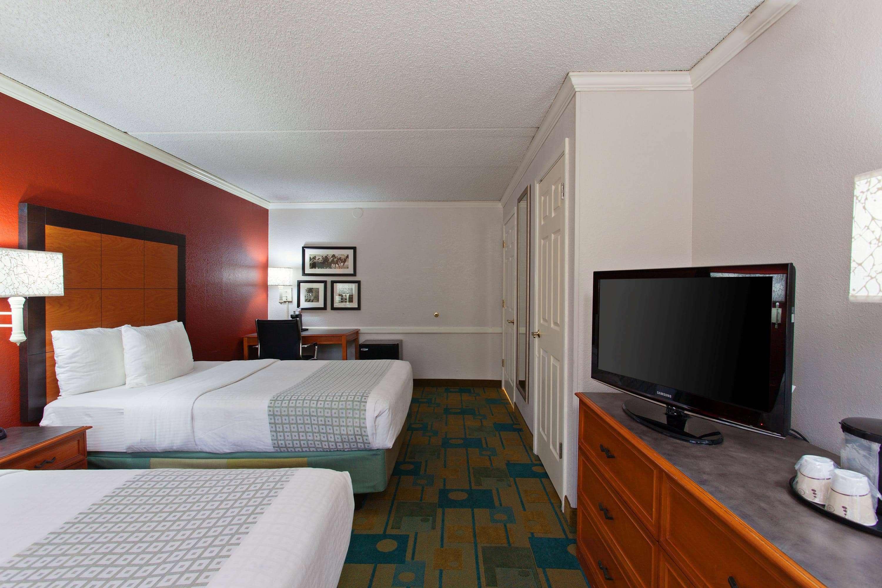 غرفة، La Quinta Inn by Wyndham Costa Mesa / Newport Beach 2/6