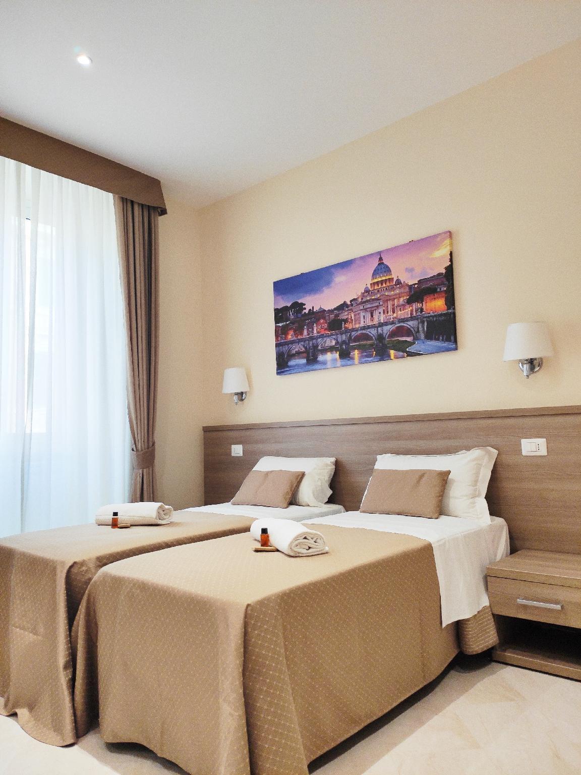 Luxury Suites Stay Inn Rome Experience 4/25