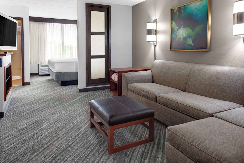 Hyatt Place Nashville Opryland 40/72