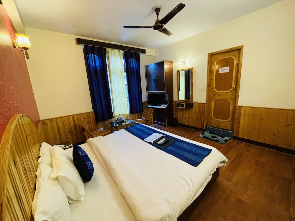 Nihal Cottage 37/63