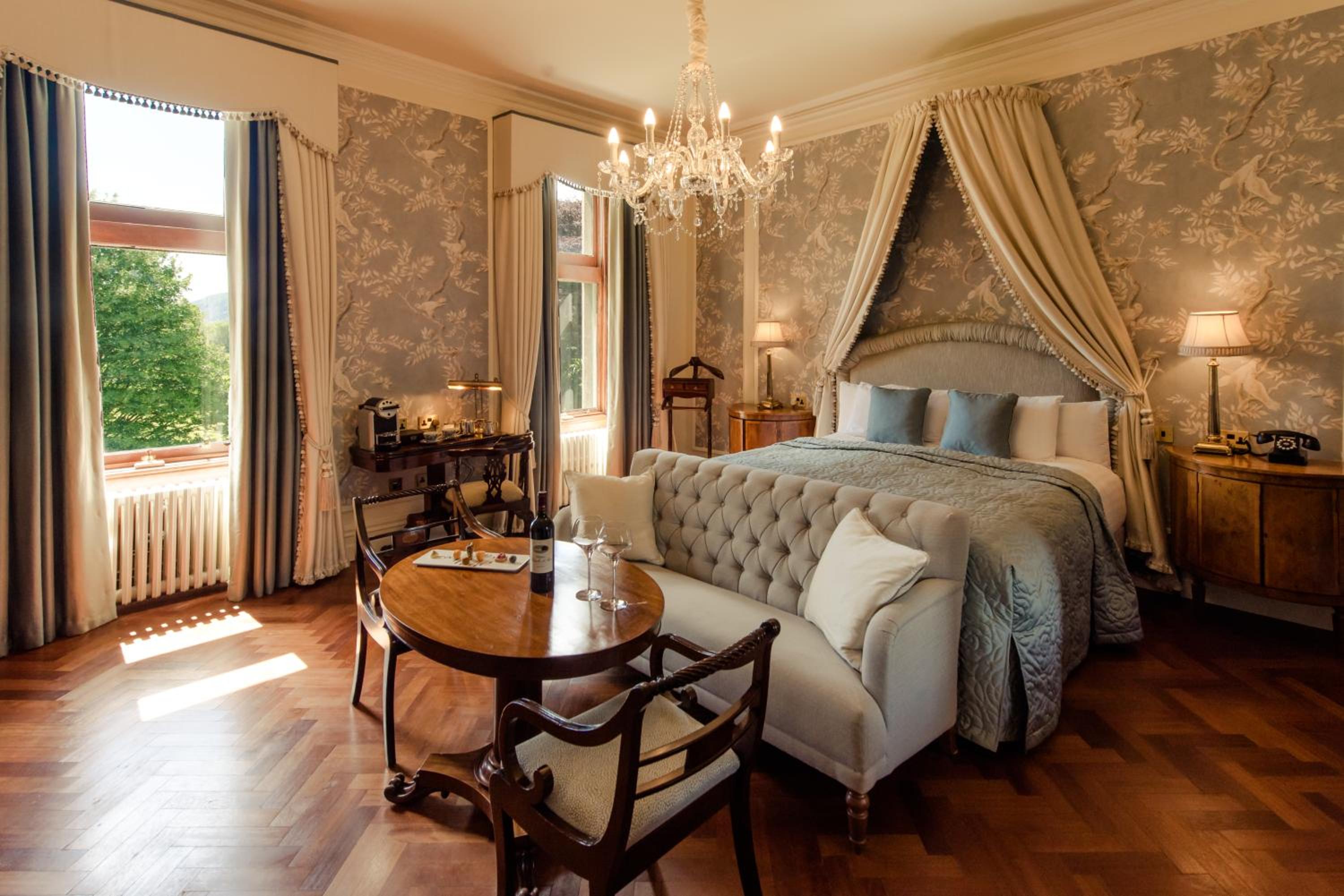 Signature, Manor, House, Double Bed