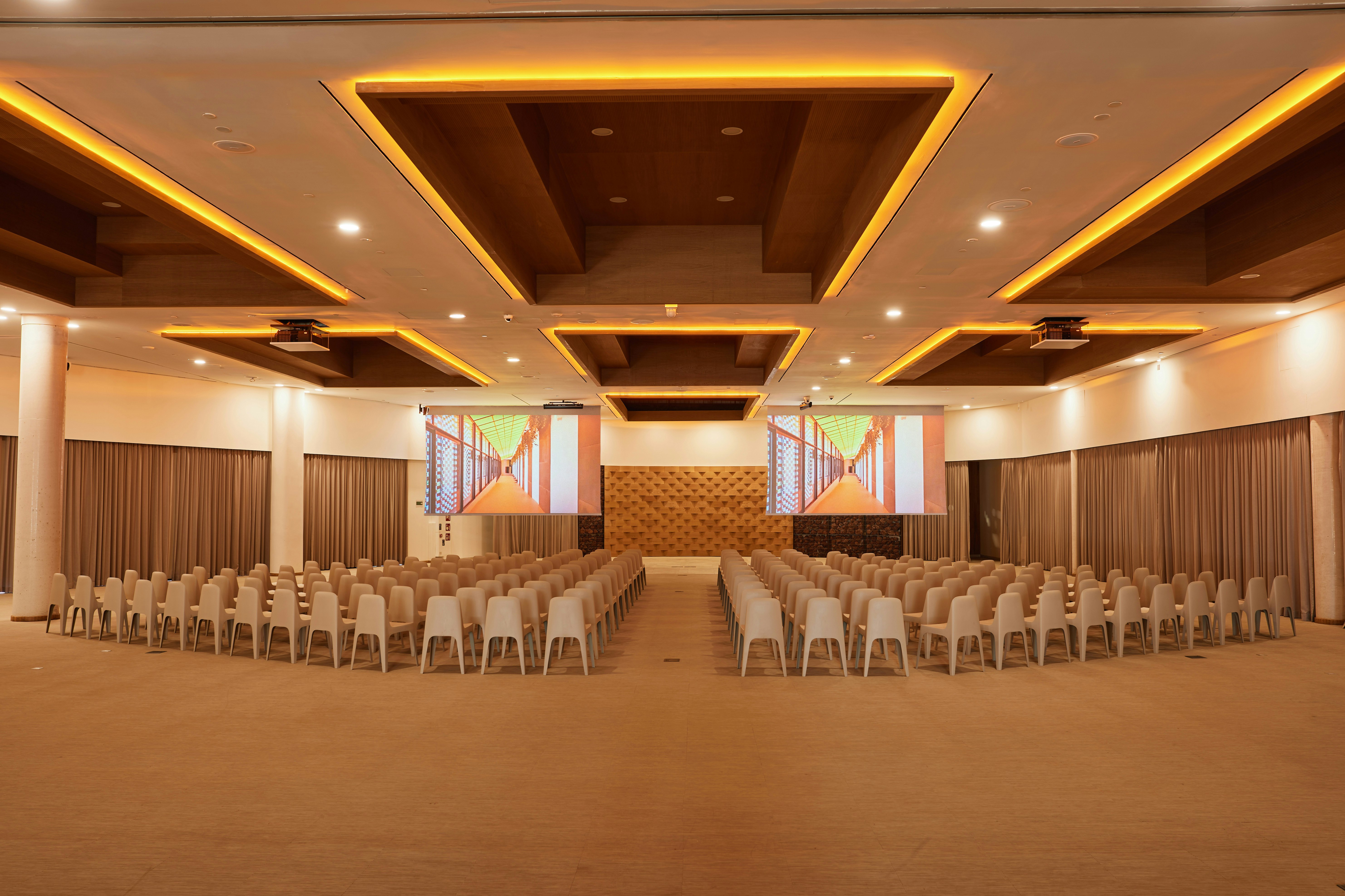Higueron Hotel Malaga Curio Collection by Hilton 29/50