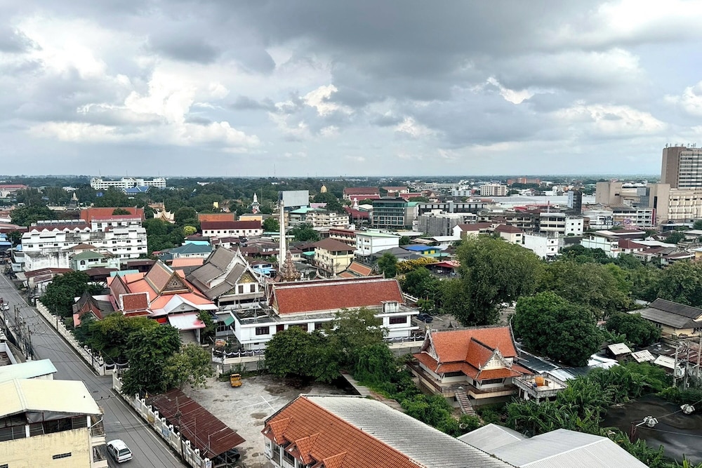 Pailyn Hotel Phitsanulok 73/76