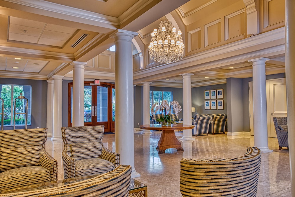 Trianon Bonita Bay Hotel 18/35